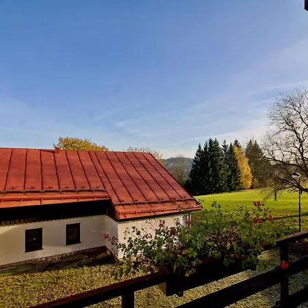 Hradek Pensjonat Novy Hradek
